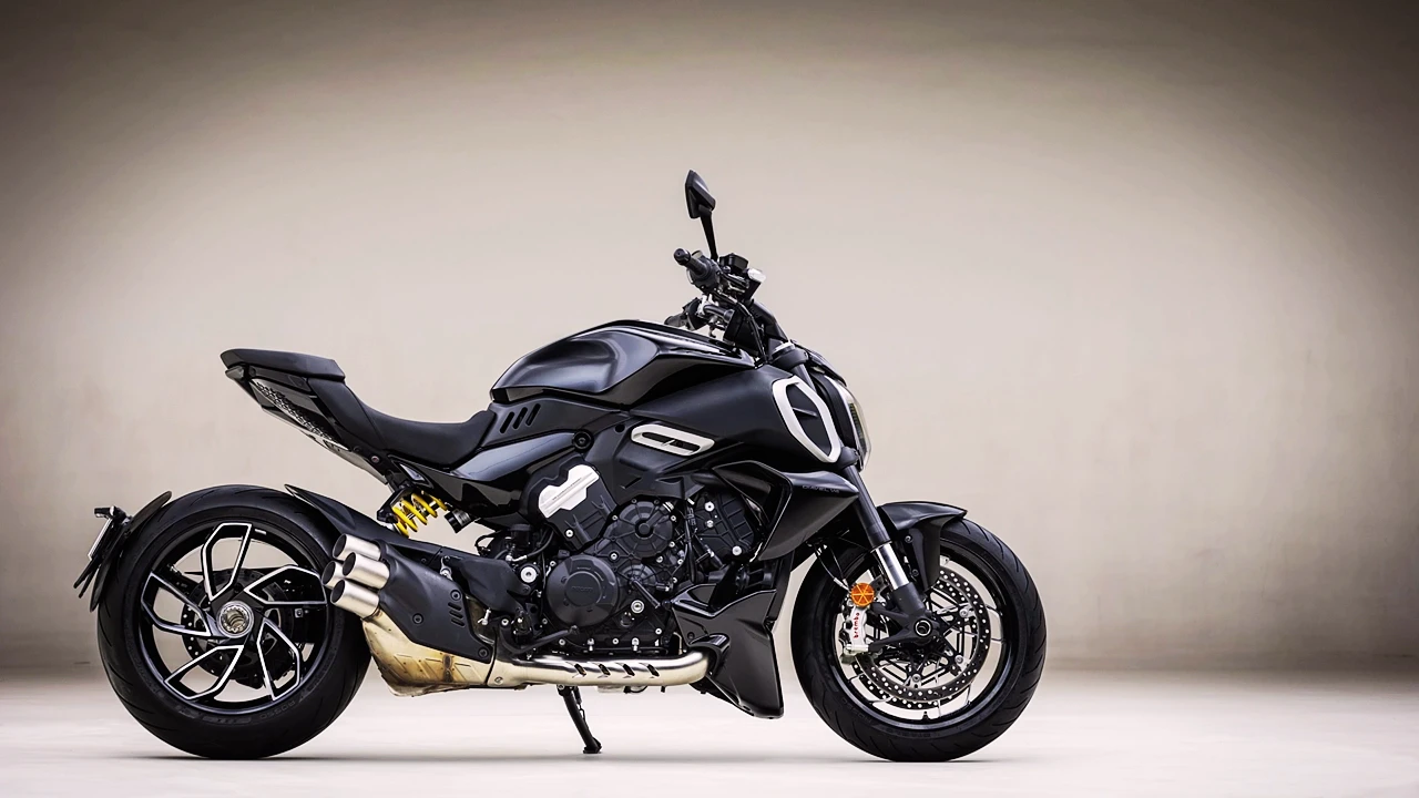 Top 11 Ducati Motorcycle Coming in 2025 (And Why You Should Be Hyped About Them) 11 2025 Ducati Diavel V4 Black Roadster